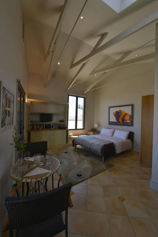 Windhover Suites Tasman 외부 사진